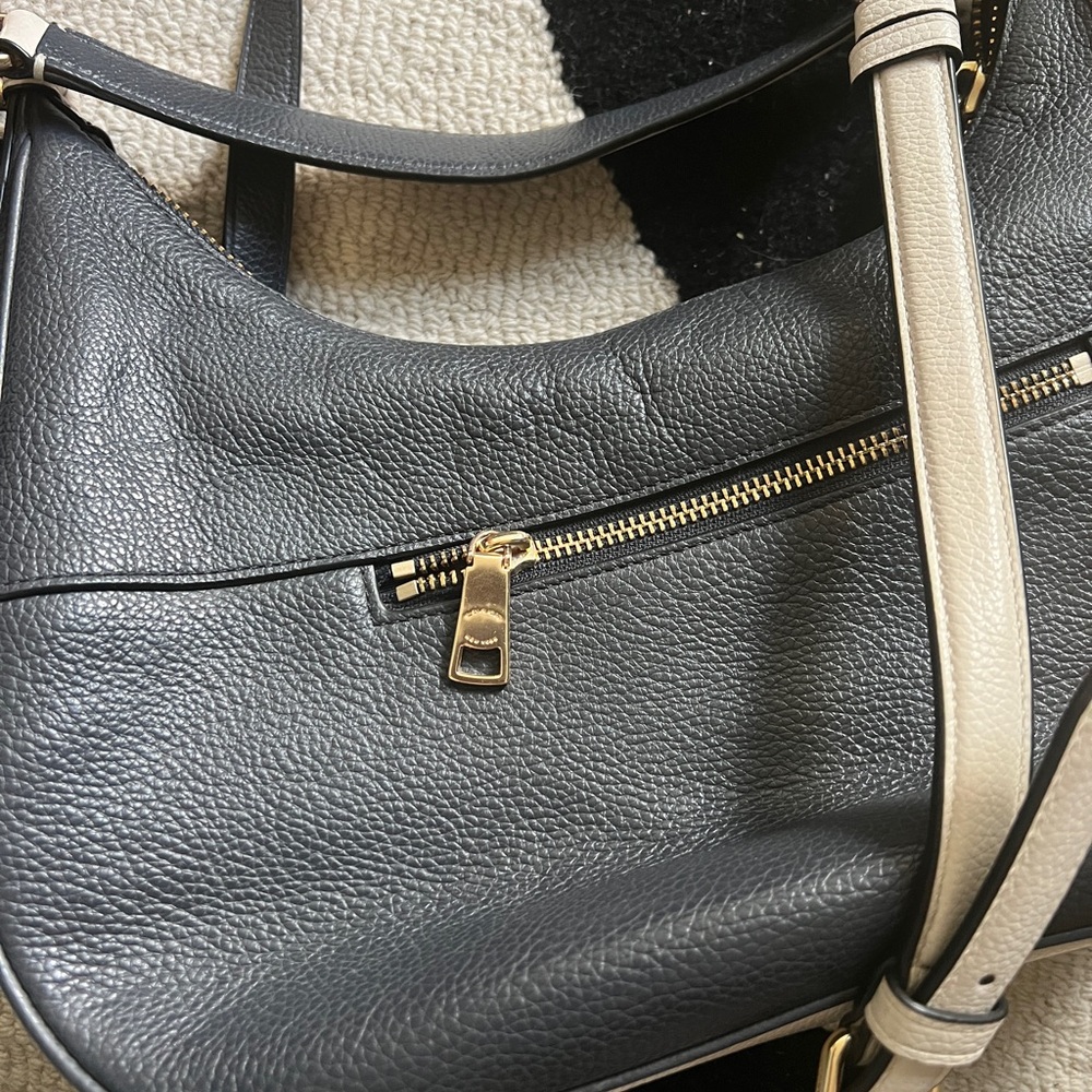 Coach Harley East West Hobo Navy Blue Ivory Leather Shoulder & Crossbody Bag - Picture 10 of 11